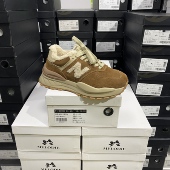 实体专柜意大利设计师轻奢品牌C牛反绒加绒运动休闲鞋 481R焦糖色