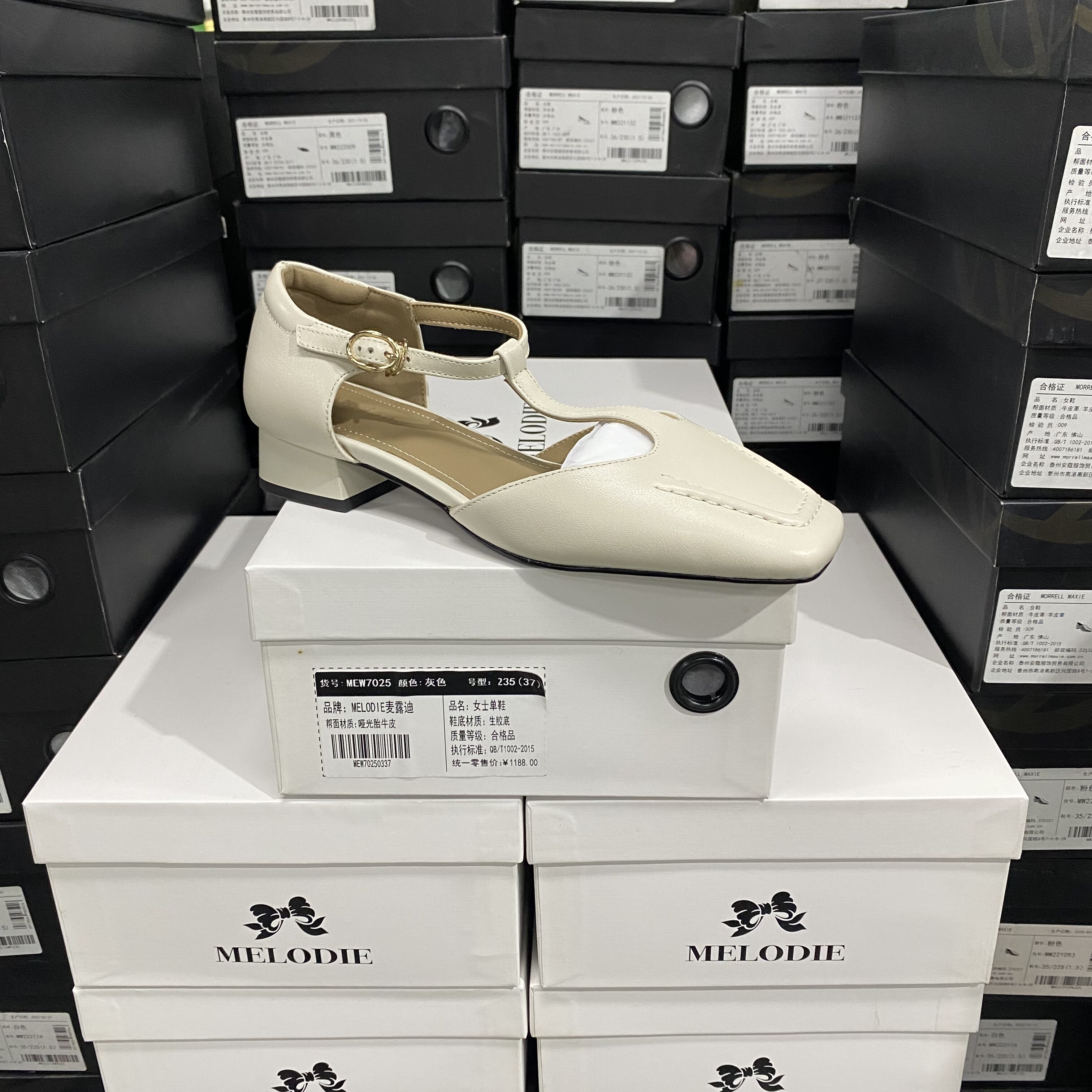 春季新款手工鞋轻奢时尚羊皮方头一字绑带厚底女单鞋850米白色