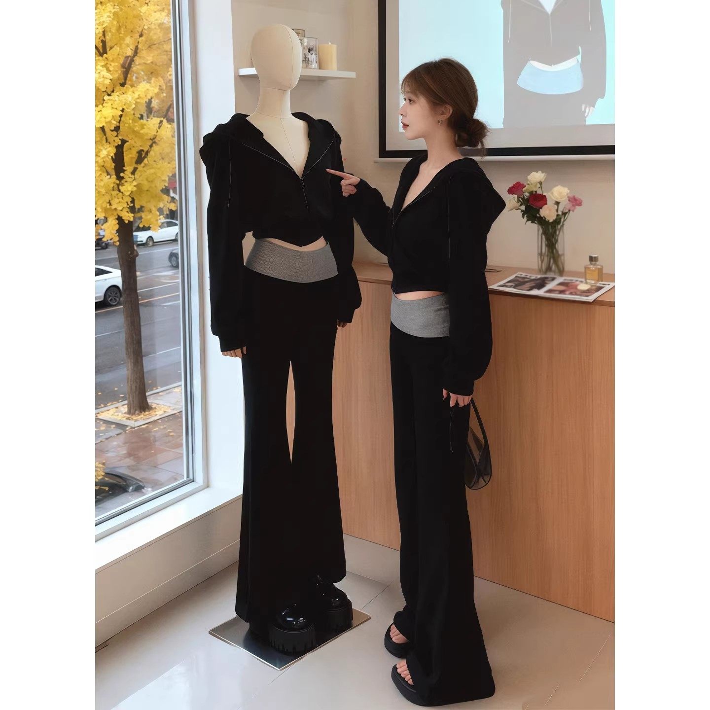 连帽拉链黑色长袖卫衣外套辣妹低腰微喇叭休闲裤韩系穿搭套装女春,女装/女士精品,时尚套装,淘宝优惠券,粉丝福利购,淘宝优惠卷