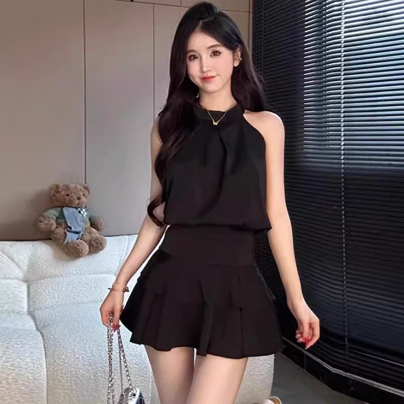 性感辣妹挂脖缎面黑色无袖背心上衣时尚高腰a字蛋糕短裙套装女春,女装/女士精品,时尚套装,淘宝优惠券,粉丝福利购,淘宝优惠卷
