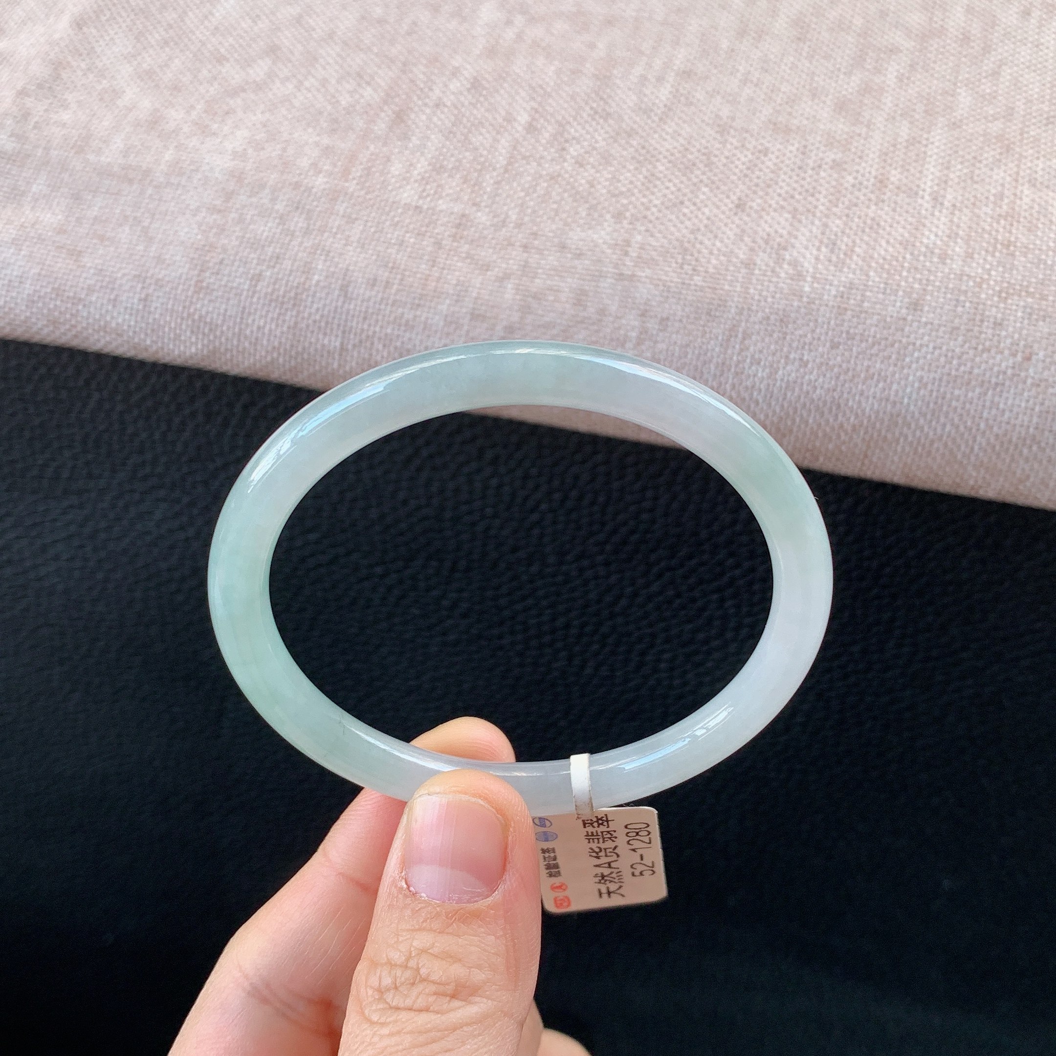 51/52小圈口白月光细圆条翡翠手镯小细条美人镯叮当镯缅甸天然A货