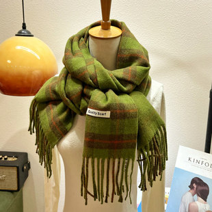 东大门25秋冬新款韩系复古绿色格子流苏羊毛混纺双面围巾围脖披肩