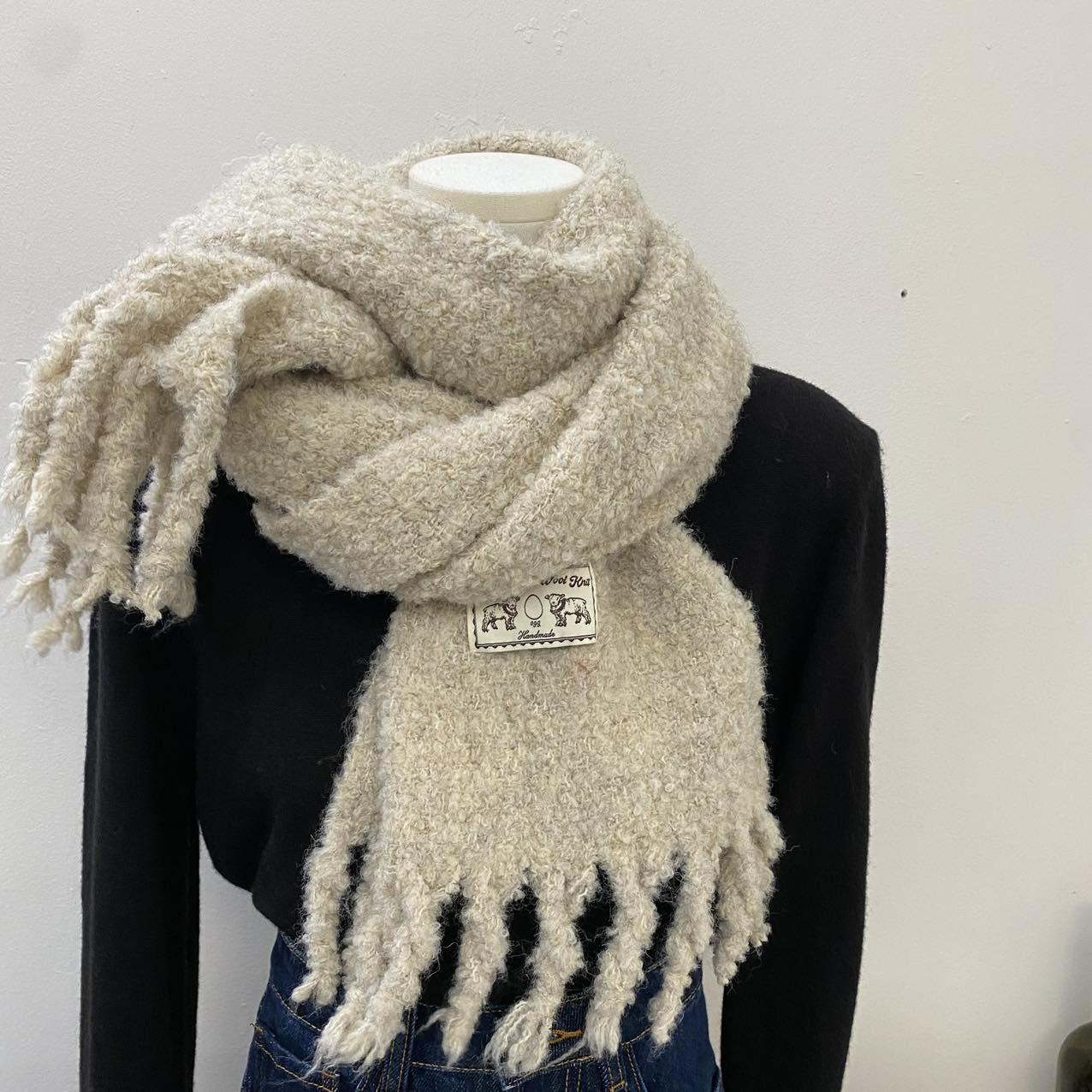 纯色保暖围巾加厚羊驼绒大流苏