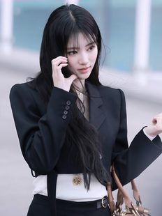 田中杏娜anna同款2026黑色短款夹克西装外套上衣皮扣中长裙百褶裙