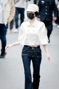 白色双排扣翻领上衣夏春韩系高级感披肩斗篷牛仔裤 同款 虞书欣