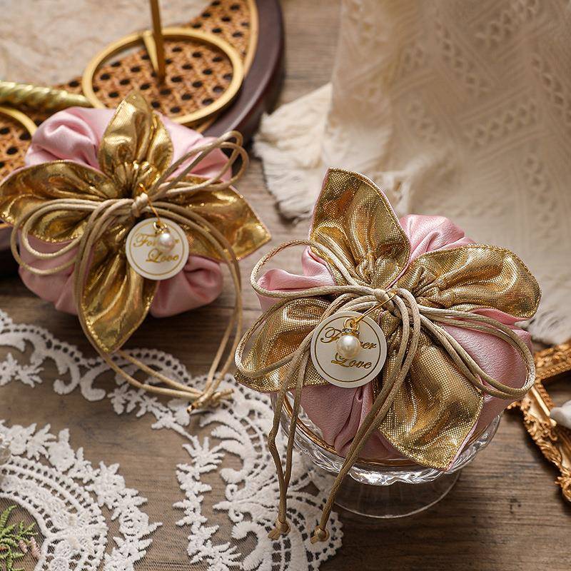 喜糖盒喜糖袋结婚专用高级感伴手礼袋子婚礼礼盒糖果布袋2025新款