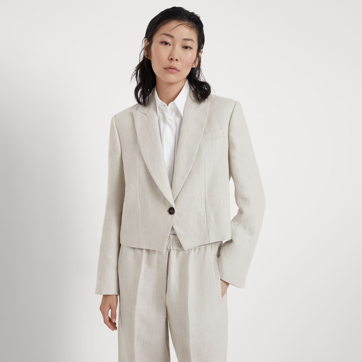 GUIMO新款时尚休闲百搭显瘦亚麻西装套装女气质通勤上衣马甲长裤