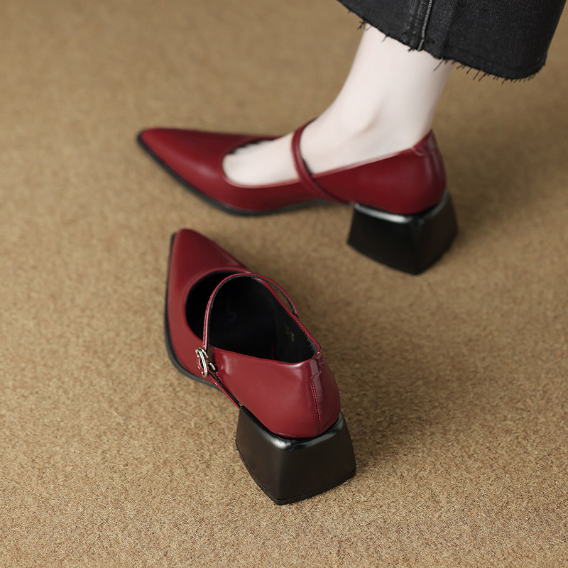 真皮复古玛丽珍绝美单鞋女2026新款春款高跟鞋尖头浅口气质晚晚鞋