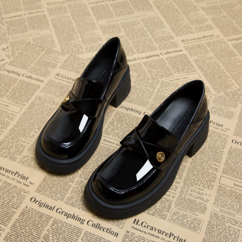 英伦风小皮鞋女2026年春款新款百搭厚底粗跟高跟单鞋一脚蹬乐福鞋