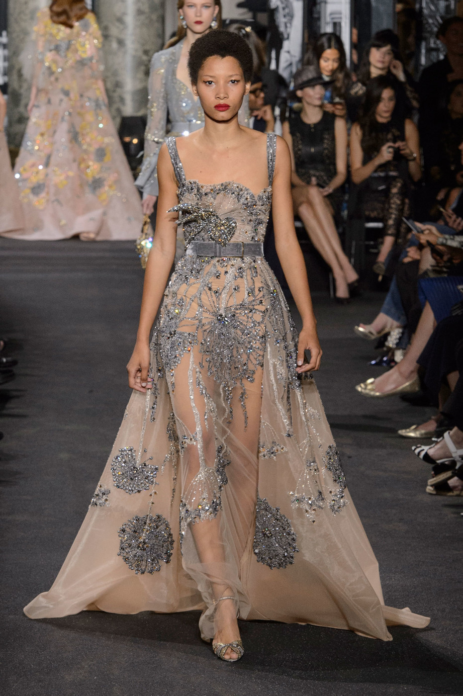 高端优雅显瘦纯手工缝制晚礼服