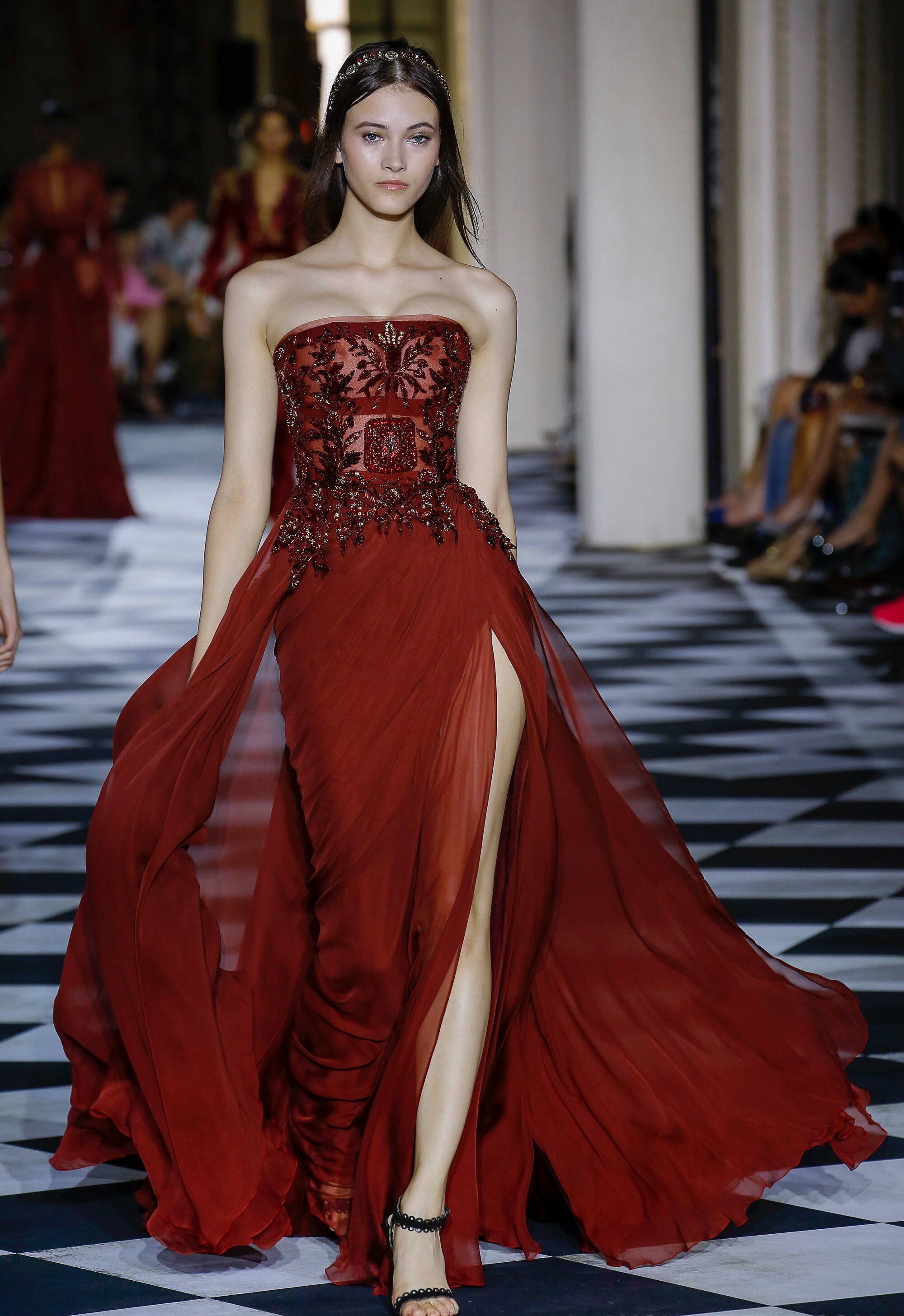 Zuhair Murad 抹胸性感开叉晚礼服雪纺手工钉珠新娘婚礼敬酒服