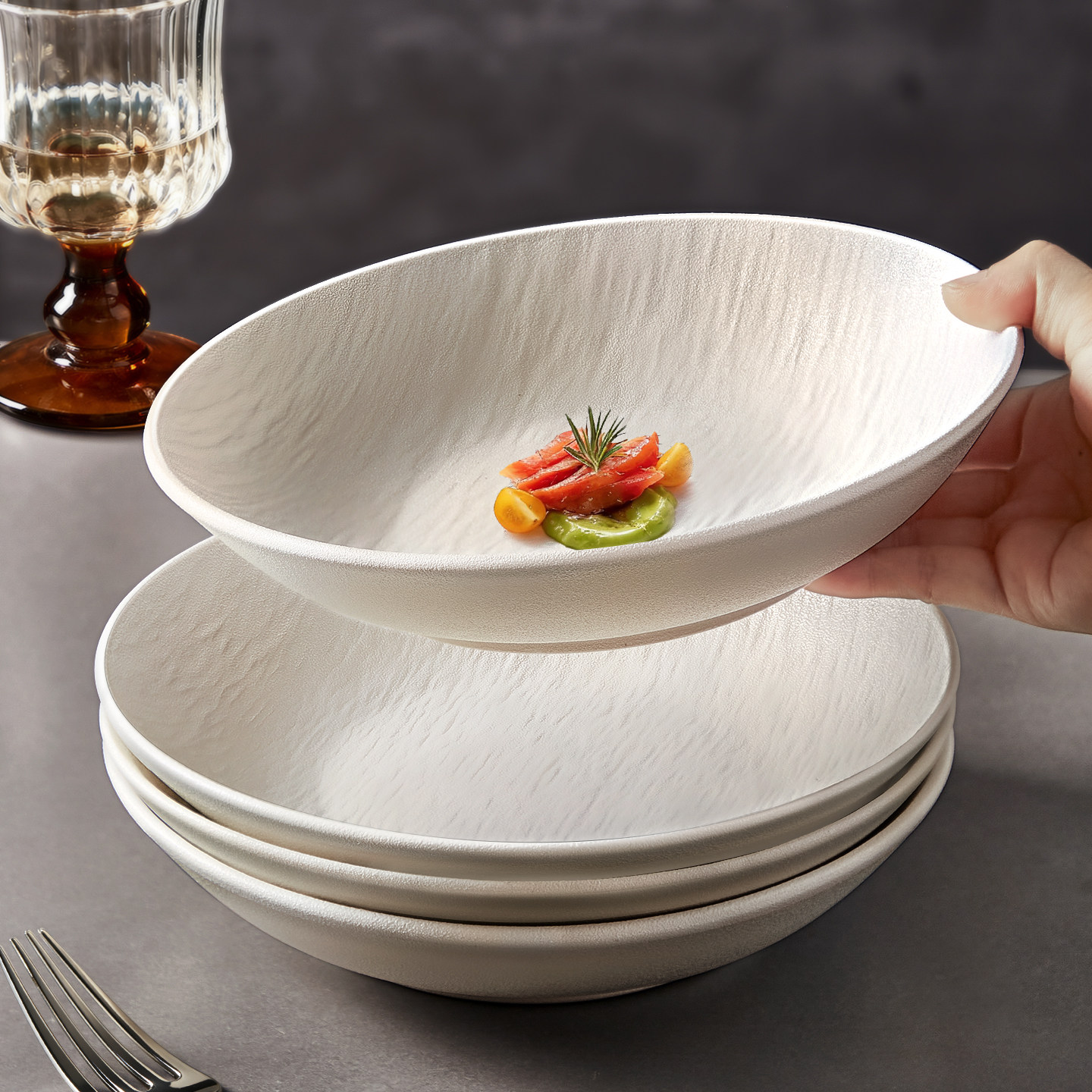 高级感白色盘子家用菜盘2026新款日式沙拉碗碟餐具水果盘好看餐盘,餐饮具,盘,淘宝优惠券,粉丝福利购,淘宝优惠卷