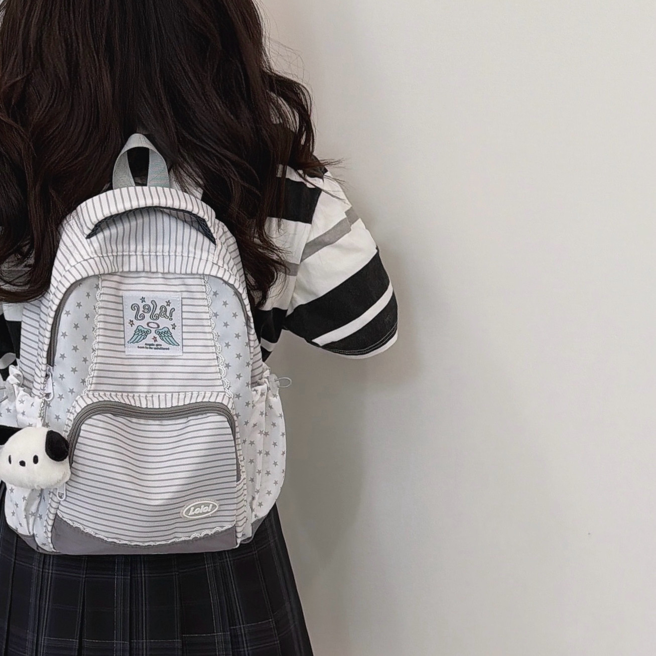 双肩包女条纹星星背包高中生学生上课书包通勤包户外休闲旅行包