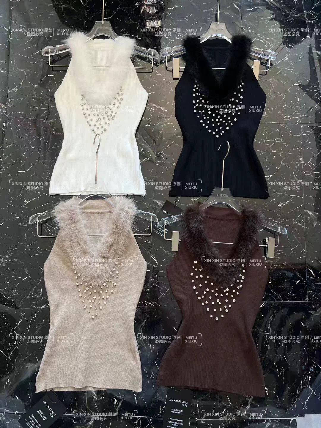 2025新款韩版纯欲显瘦毛毛Ｖ领带胸垫吊带背心女修身显瘦上衣女