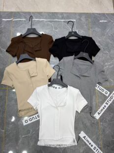 十三行2026新款早春时尚辣妹显瘦纯欲风上衣V领蕾丝假两件体恤