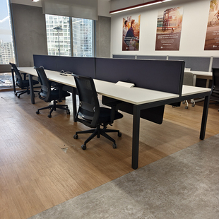 职员桌简约现代办公桌6人8人屏风工位办公到员工桌开放式电脑桌子