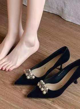 一代佳人26K1175黑色浅口细跟单鞋水钻珍珠尖头性感百搭舒适款