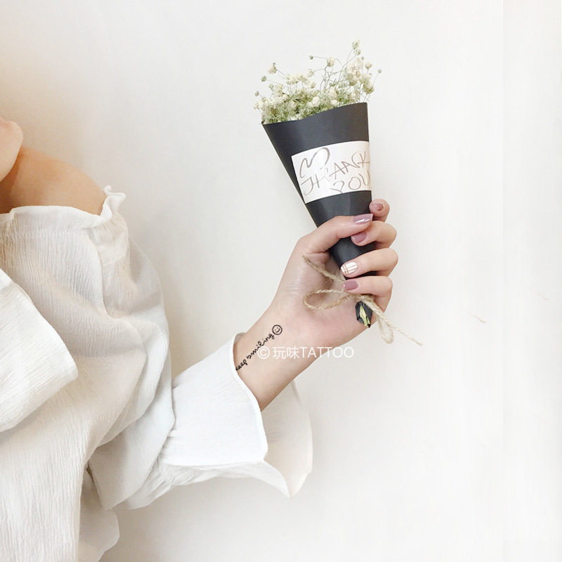 玩味可爱keep smiling保持微笑英文字母纹身贴持久防水纹身贴ins