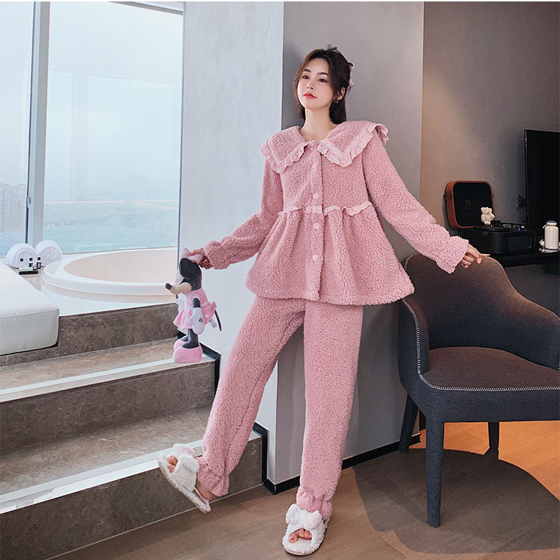 秋冬季甜美加厚保暖珊瑚绒家居服