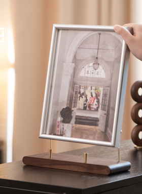 画框展示架，让每幅作品都有舞台