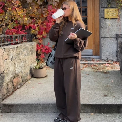 澳洲ALO Yoga Accolade Straight Leg Sweatpan女士运动卫裤日常