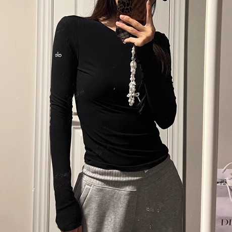 澳洲ALO Yoga Ribbed Sea Coast Long Sleeve 长袖针织衫弹力修身