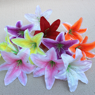 假花大百合便宜仿真百合花清明节花头饰道具装饰插花篮手捧花扫墓