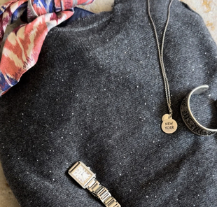 节日氛围感100%羊绒衫 LADY H魔女赫本推荐