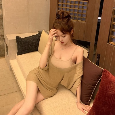 M900连衣裙2025新款女秋冬性感