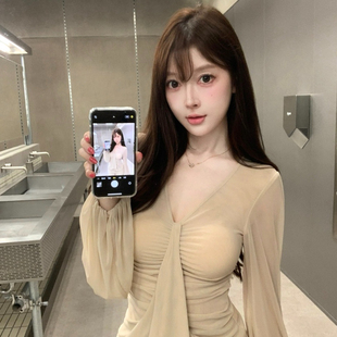 体恤辣妹 长袖 M900设计感上衣t恤女2025新款 秋气质轻奢高级感短款