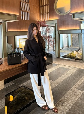 M900针织开衫高级感穿搭秋冬2026年新款外套小个子黑色设计感时尚