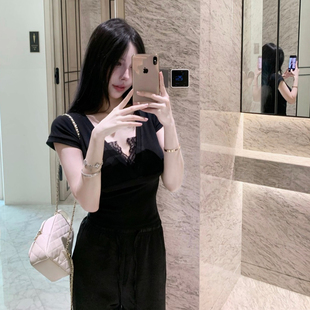 M900黑色上衣短袖 辣妹体恤夏 t恤女2025新款 正肩设计感小个子短款