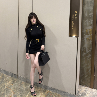 M900长袖连衣裙女小个子2025新款今年爆款春秋气质性感裙子包臀裙
