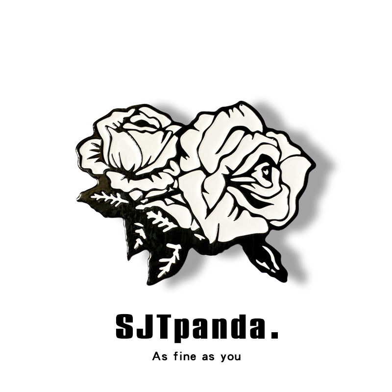 sjtpanda原创设计师潮牌玫瑰胸针悲伤黑白徽章个性创意可爱小别针