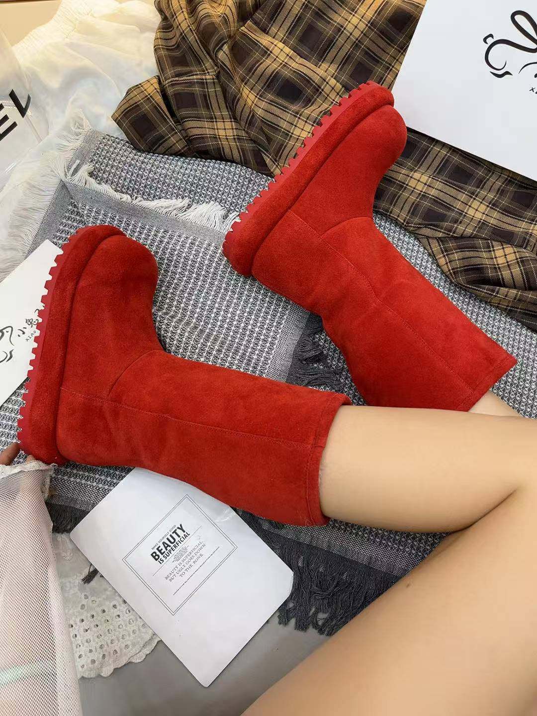 抖音爆款欧货洋气直筒雪地靴女真皮高筒平底保暖棉鞋新年红两穿,女鞋,时尚雪地靴,淘宝优惠券,粉丝福利购,淘宝优惠卷