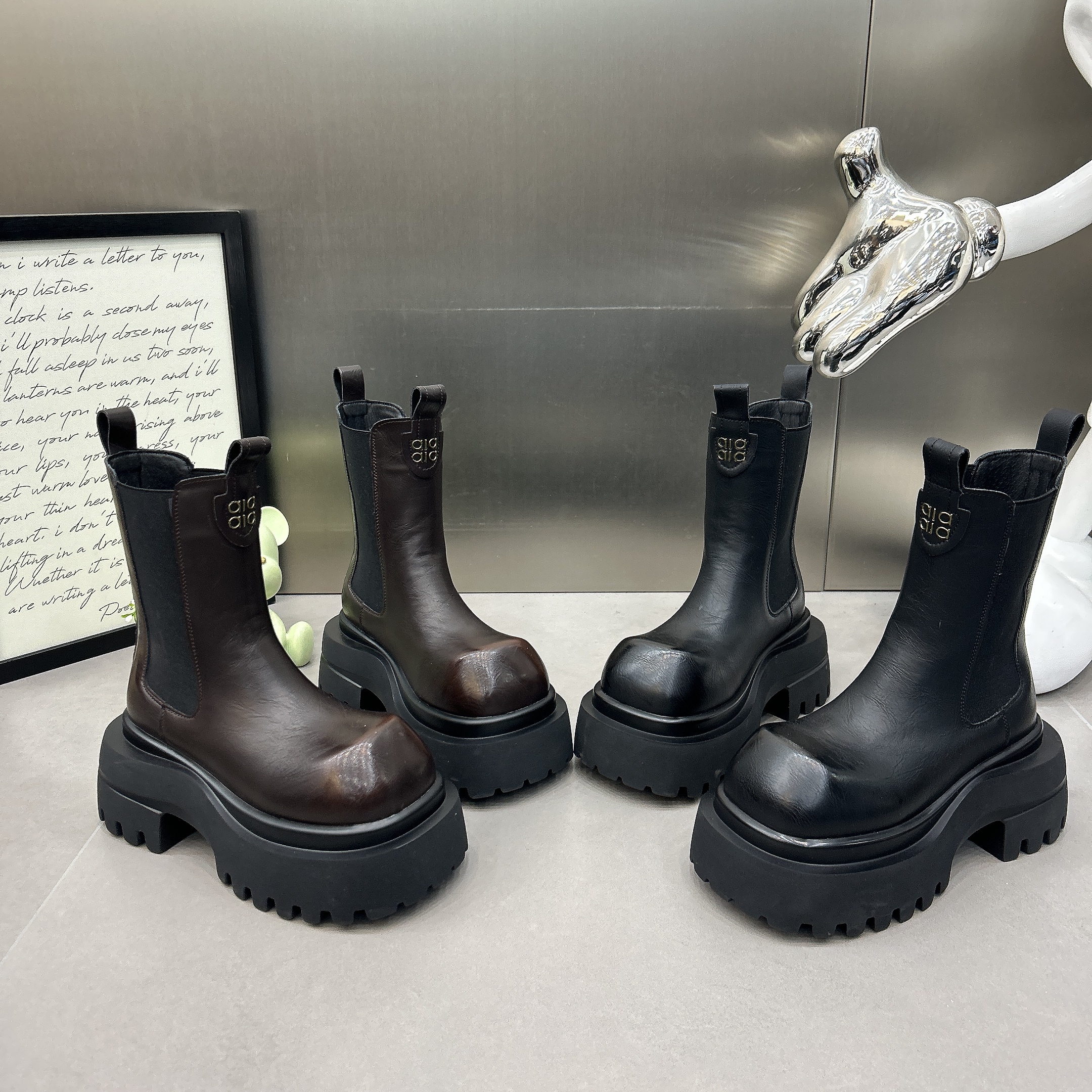 欧货真皮中筒烟筒靴女鞋加绒马丁靴2025新款厚底增高切尔西瘦瘦靴