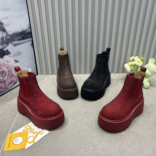 安卡拉红增高马丁靴女款2024年秋季新款磨砂皮满钻厚底烟筒靴短靴