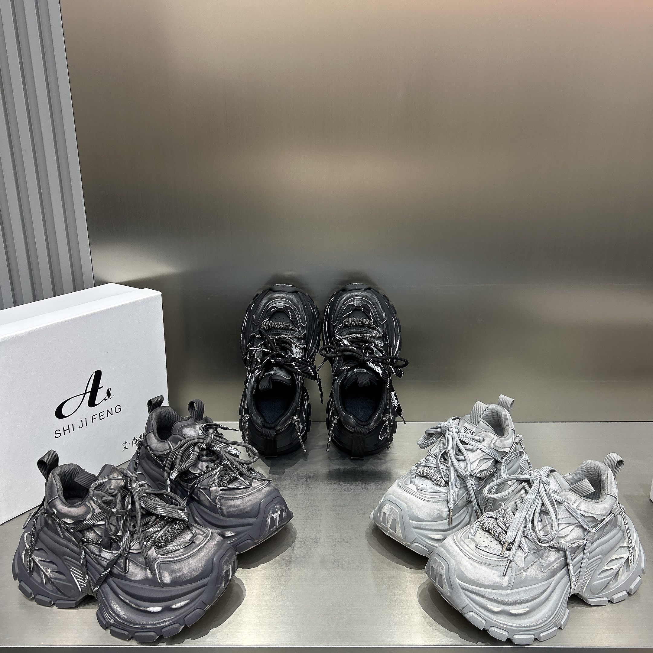 2025新款高级感老爹鞋