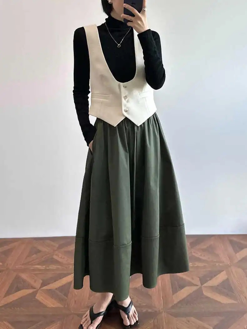 2024春夏新款上衣无袖叠穿坎肩马甲外套U领短款西装背心马夹女款