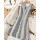 马甲裙女中长款 小香风连衣裙2025新款 秋冬毛呢背心裙圆领无袖 百搭