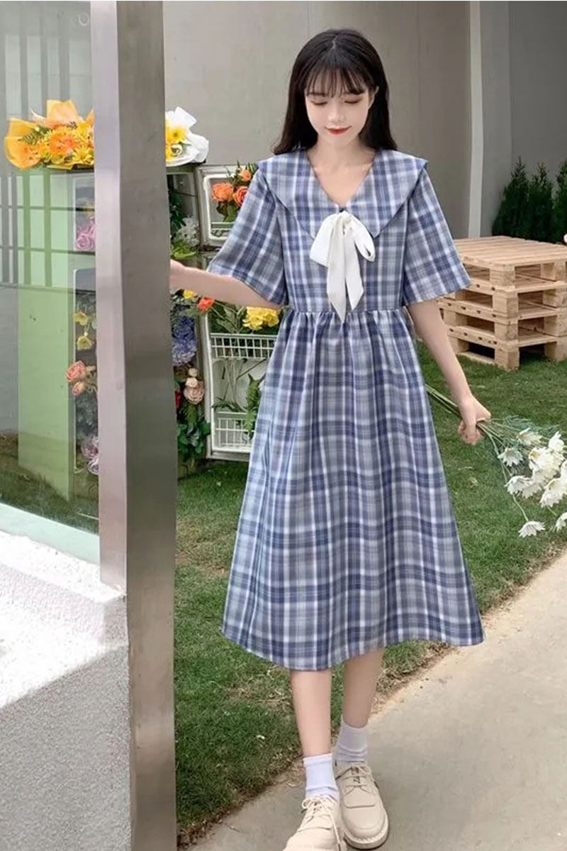 学院风微胖女生小个子可爱夏日系减龄格子连衣裙宽松遮肚藏肉长裙图片