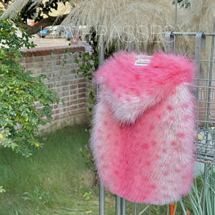 LOVEPASSES 宠物斗篷披肩外套狗狗可卡泰迪比熊雪纳瑞西高地衣服