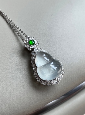 2025天然缅甸翡翠A货冰玻种白冰葫芦吊坠18K金木那雪花0409JP121