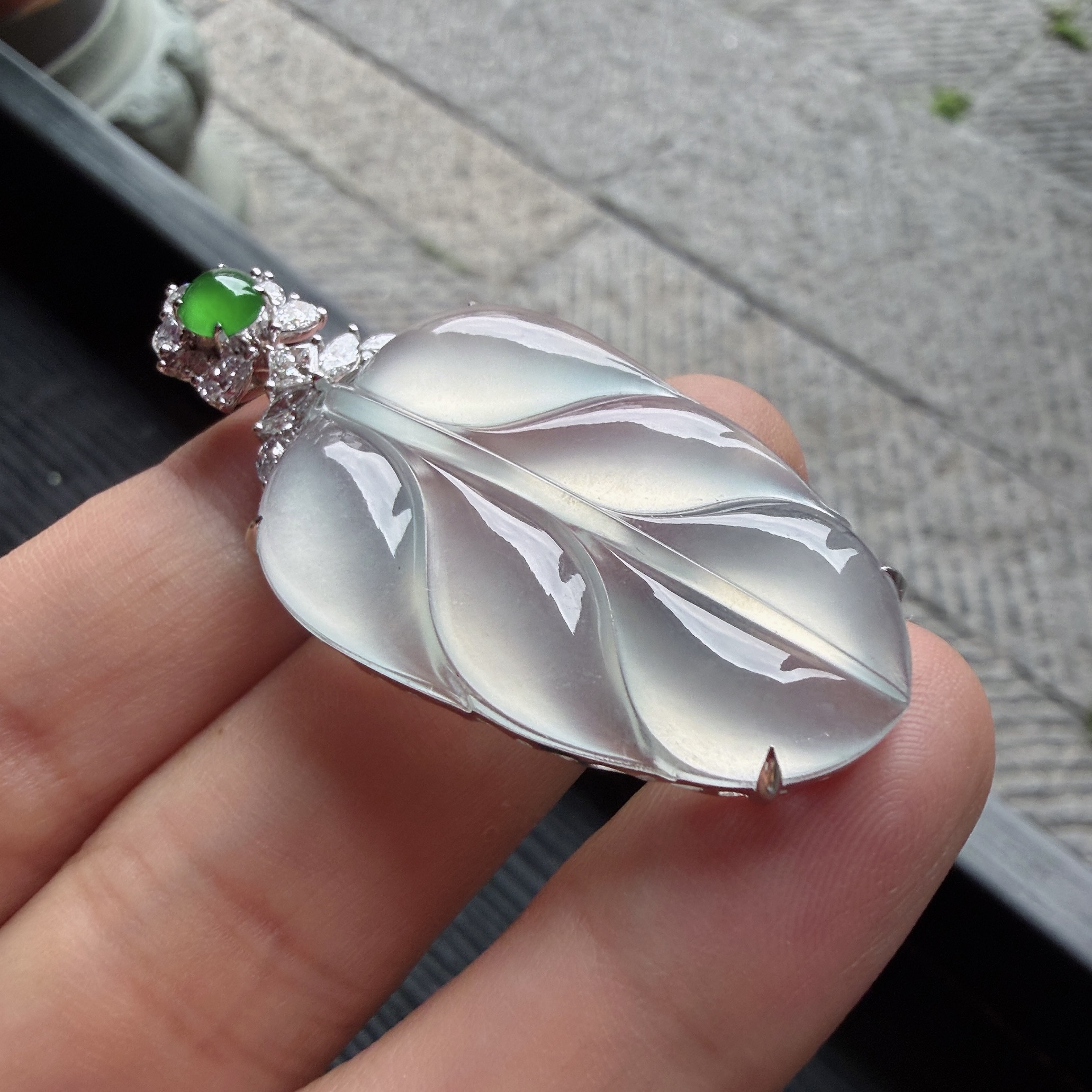 2026天然缅甸翡翠A货高冰种叶子金枝玉叶吊坠18k金镶嵌0417HL107