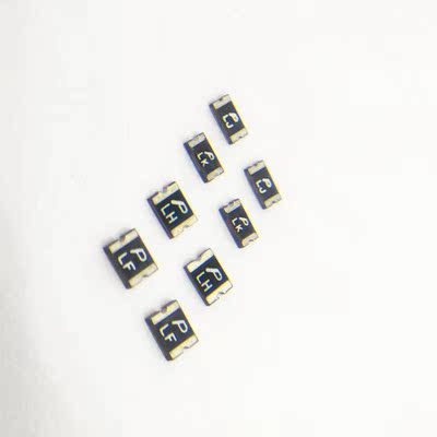 力特 2016L050MR 0.55A 60V 丝印LF050 贴片PPTC自恢复保险管