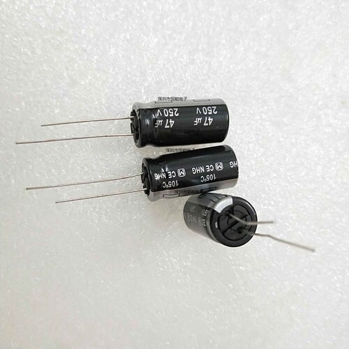 全新原装250V47UF 13X25 铝电解电容200V47UF 原包装