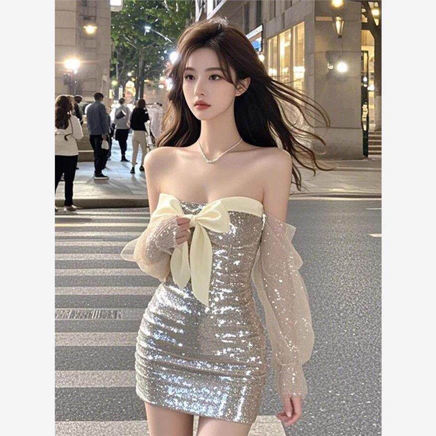 轻奢一字领露肩包臀短裙舞台公主裙名媛女装好看连衣裙新款2026春