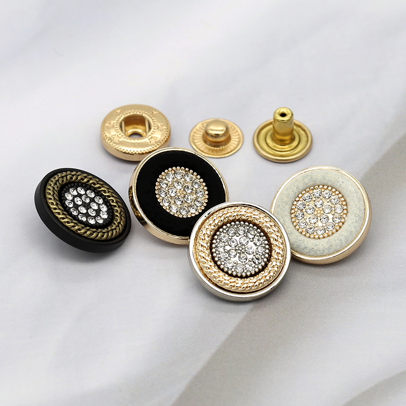 新款圆形四合扣带香风金属