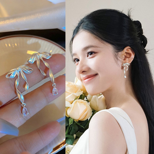 银色蝴蝶结蚊香盘耳夹女