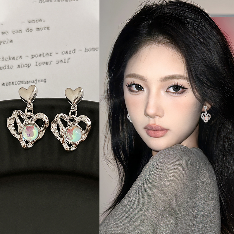 甜酷爱心蚊香盘耳夹女无耳洞